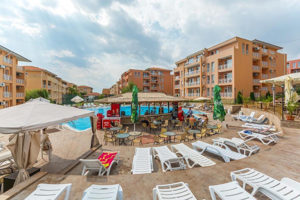 Sunny Day 6 Pav-Apartment ساني بيتش المظهر الخارجي الصورة